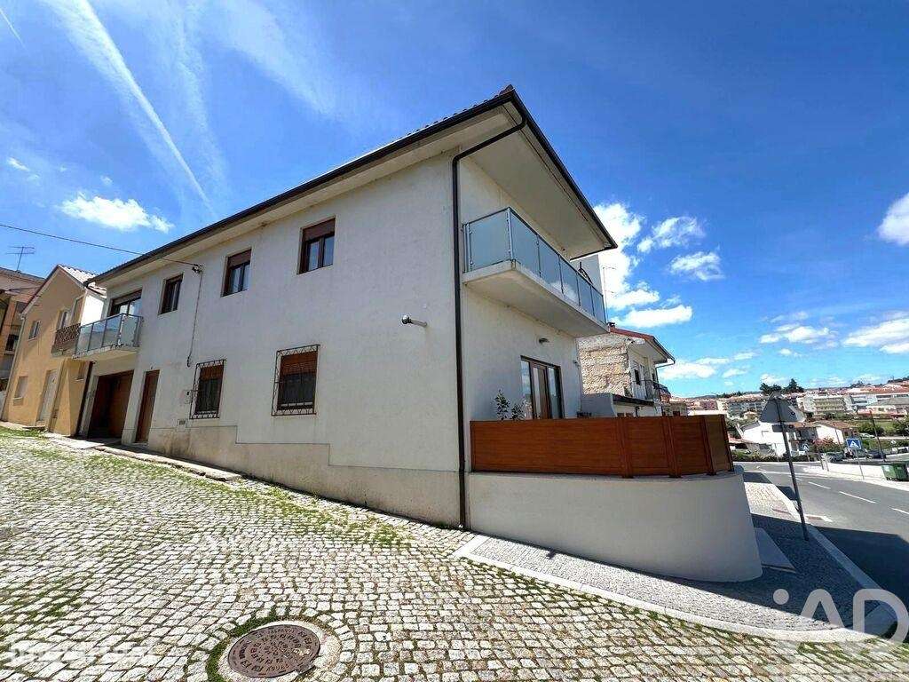 Casa / Villa T4 em Valpaços e Sanfins de 160 m2 - Grande imagem: 2/17