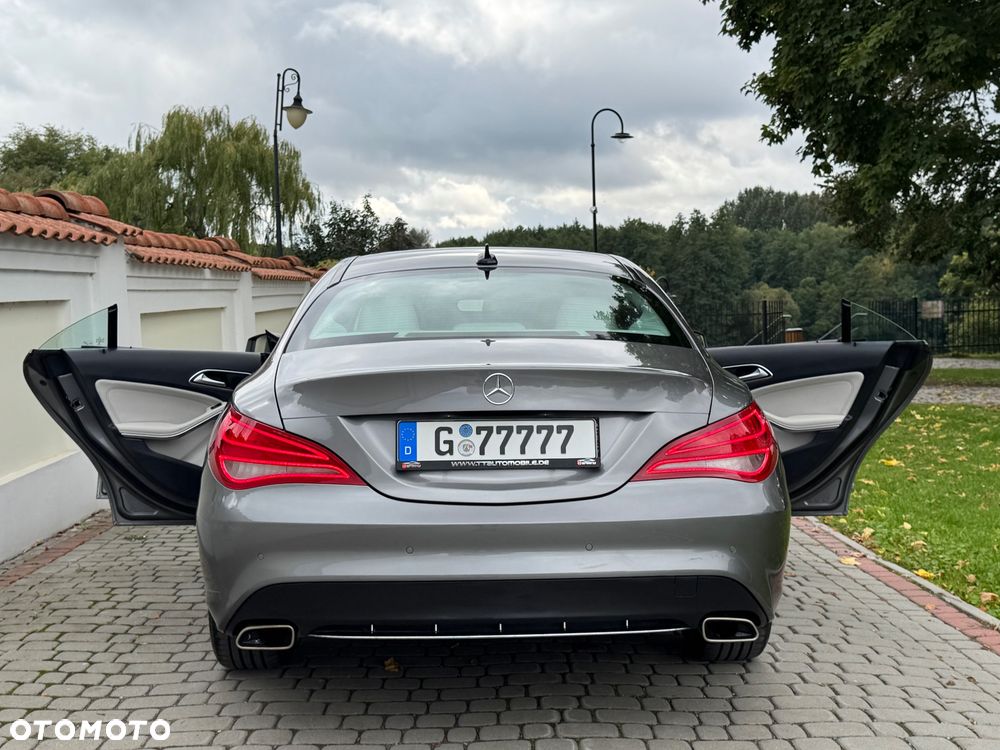 Mercedes-Benz CLA - 24