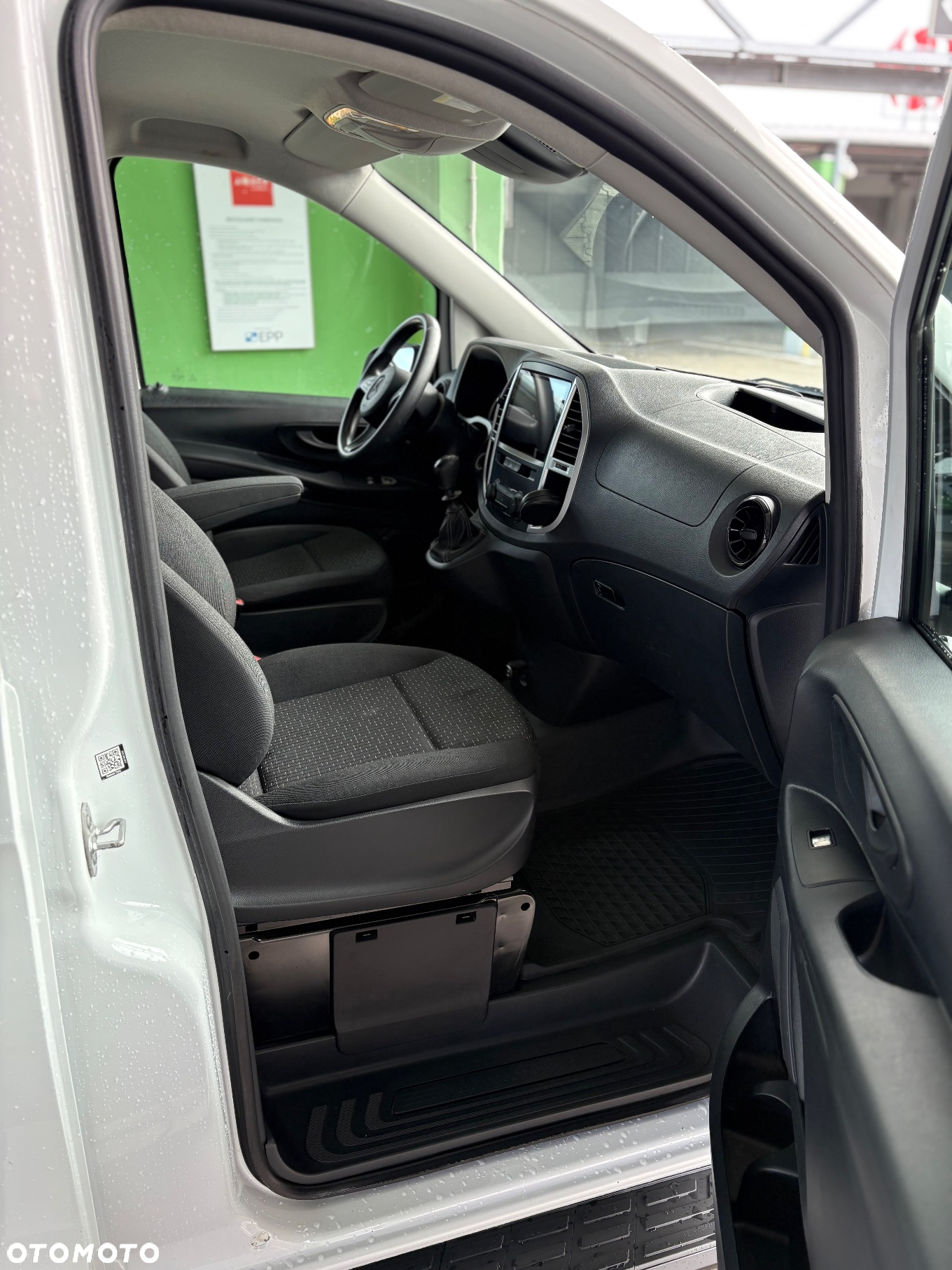 Mercedes-Benz Vito - 22
