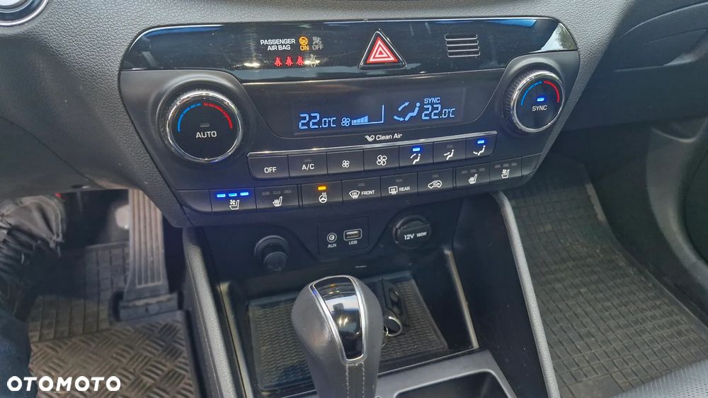 Hyundai Tucson blue 2.0 CRDi 4WD Premium - 28