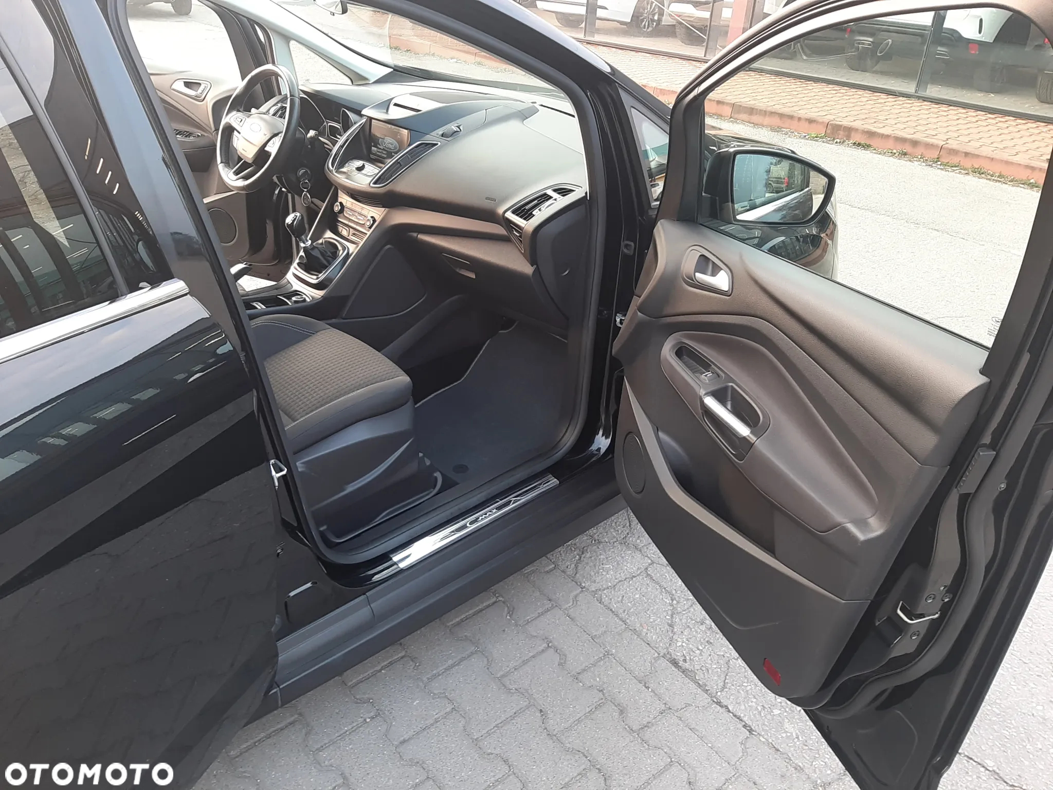 Ford C-MAX - 26