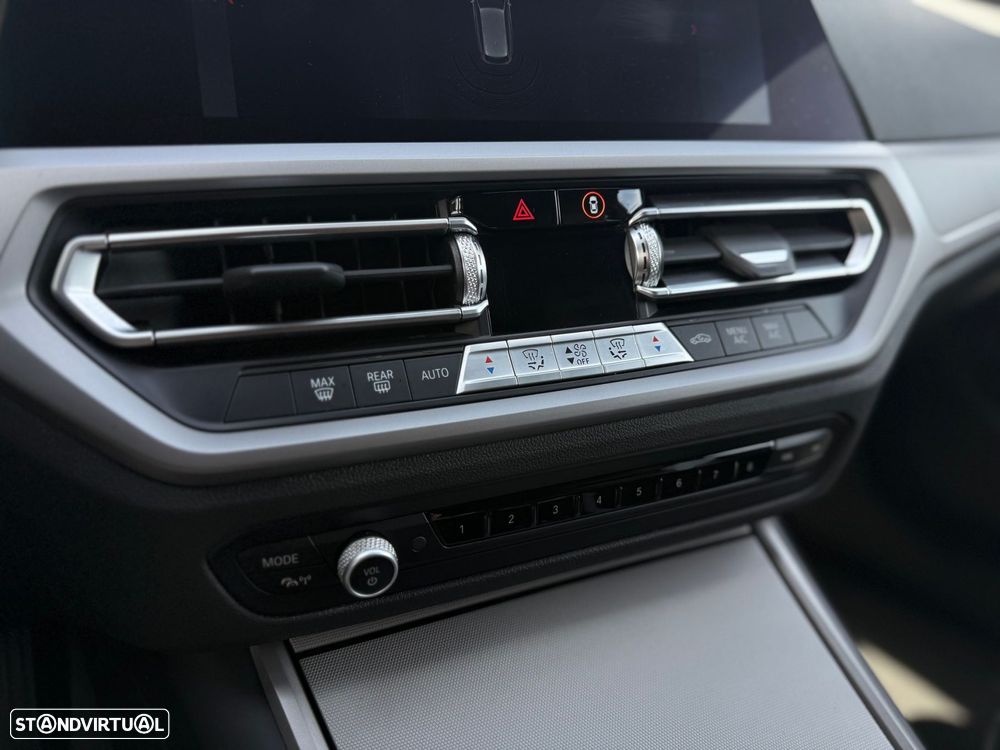 BMW 320 e Corporate Edition Auto - 45