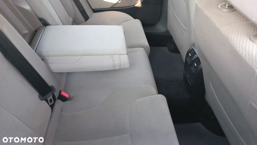 Volkswagen Passat - 6