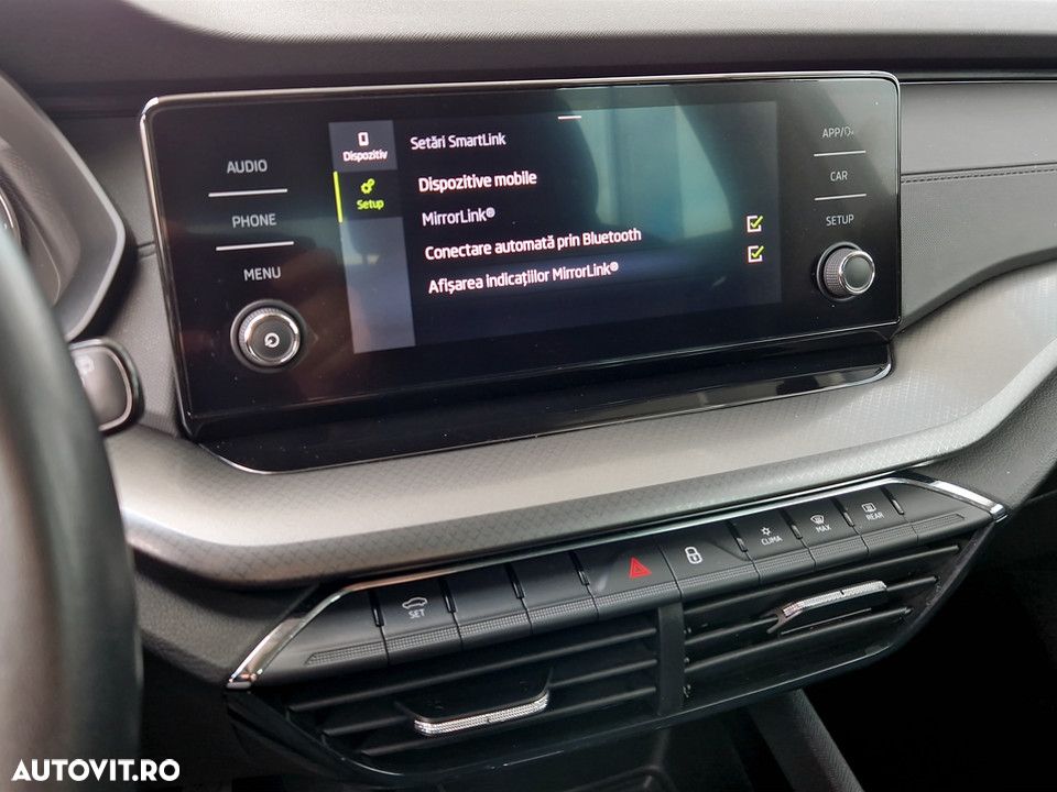 Skoda Octavia 2.0 TDI DSG Ambition - 23