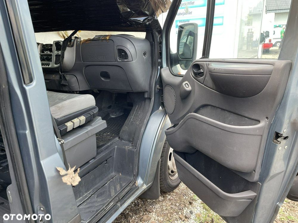 Ford Transit - 14