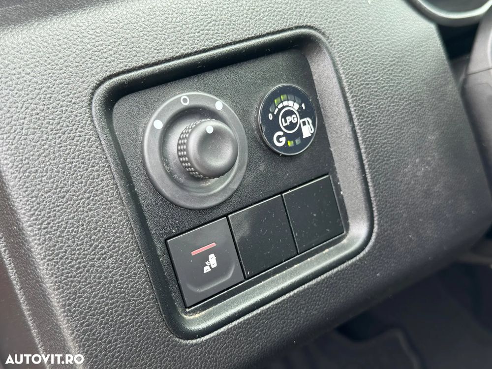 Dacia Duster ECO-G 100 Prestige Plus - 13