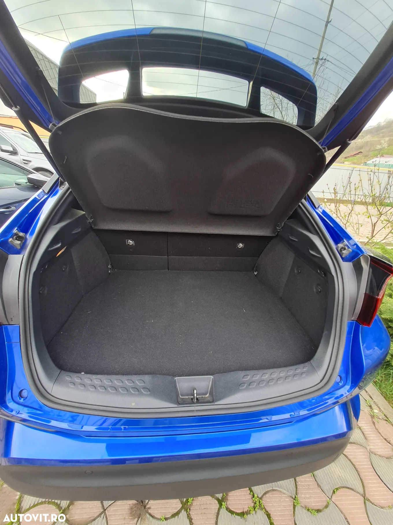 Toyota C-HR 1.8 HSD 122 CP 4x2 CVT C-ult Style - 6