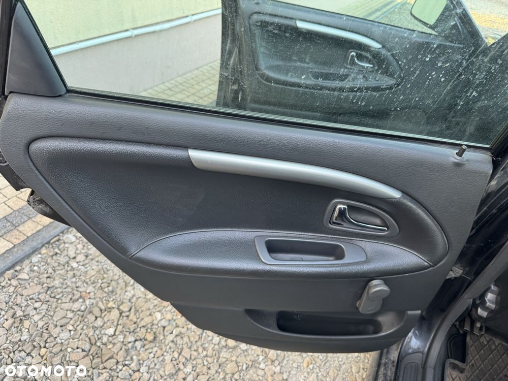 Volvo V40 - 5