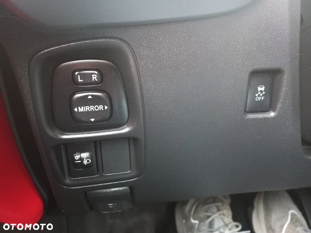 Toyota Aygo x-play - 23