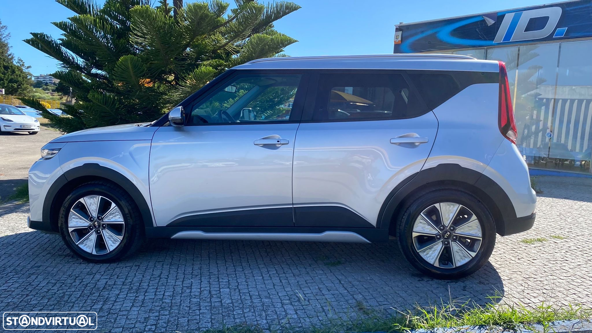 Kia e-Soul 64kWh - 13