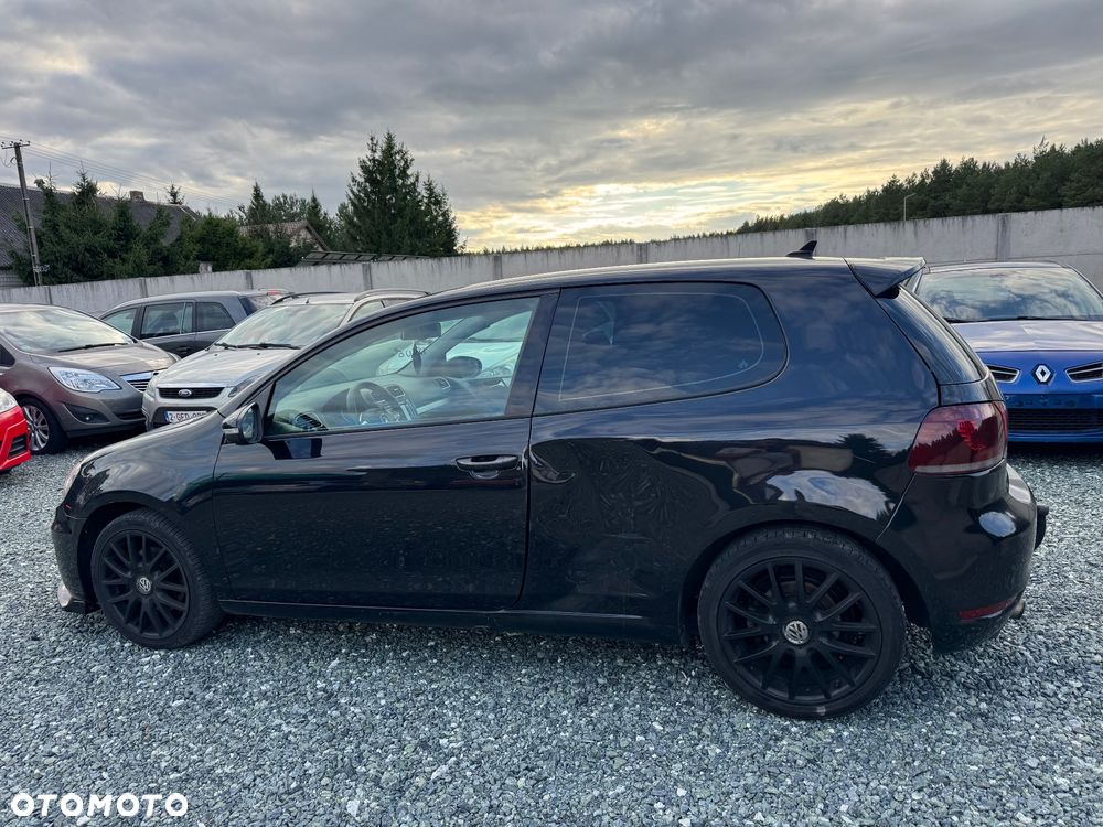 Volkswagen Golf 2.0 TDI DPF MATCH - 4