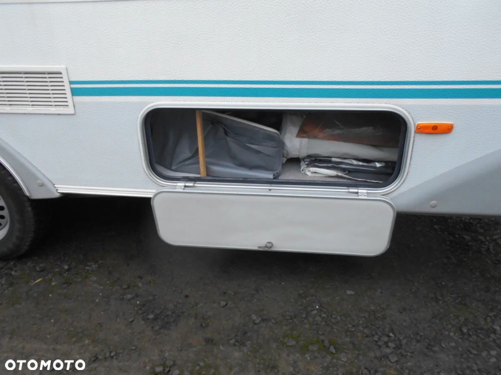 KNAUS EIFELLAND HOLIDAY 460 - 28