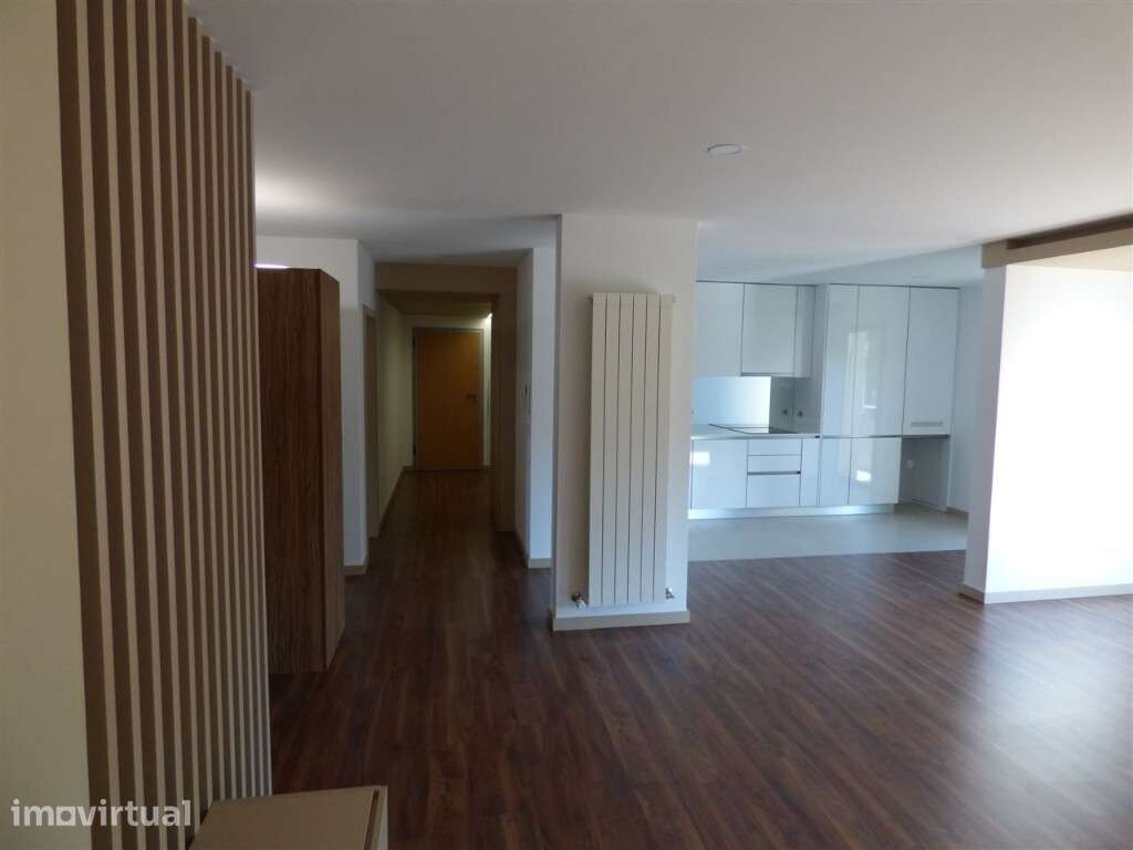 Apartamento T3 à Entrada da Cidade de Santo Tirso - Grande imagem: 5/17