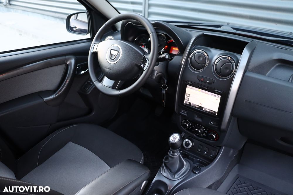 Dacia Duster dCi 110 FAP 4x4 Prestige - 11