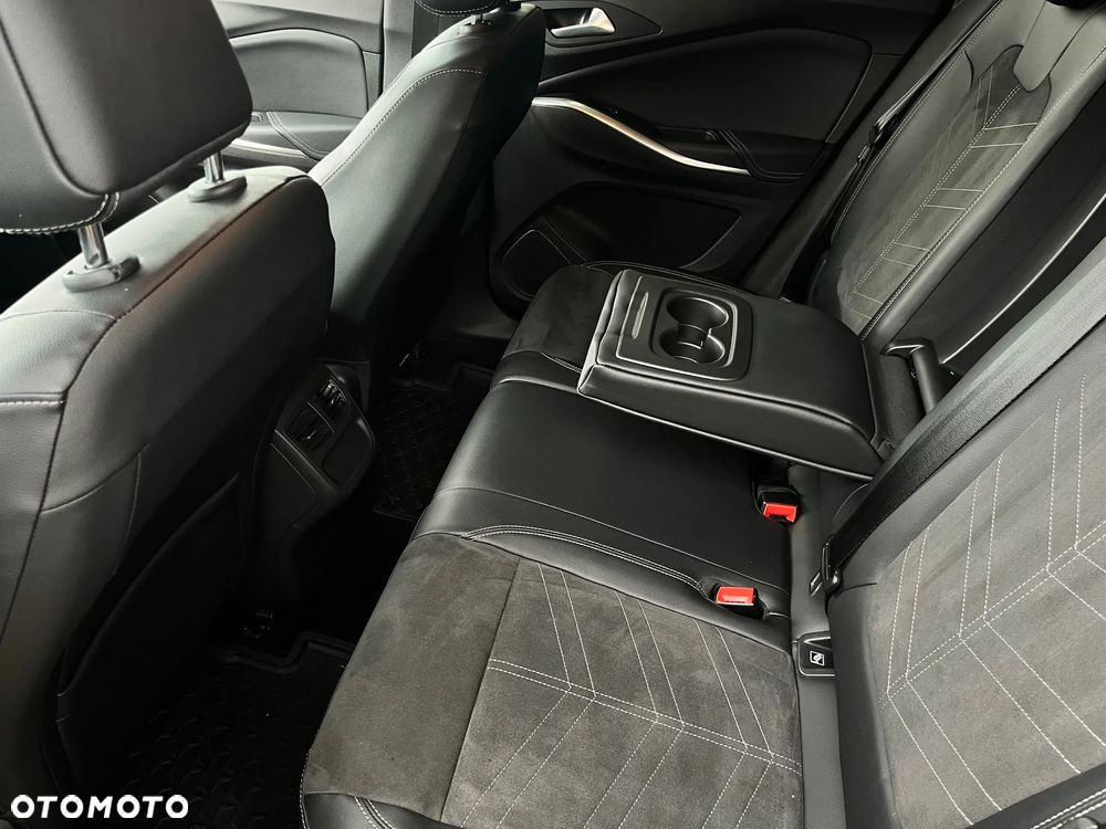 Opel Grandland X - 15