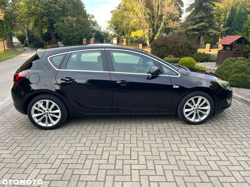 Opel Astra 1.6 Edition Sport - 11