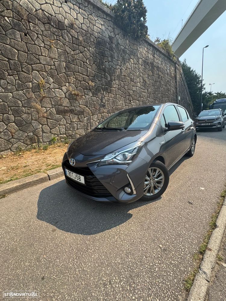 Toyota Yaris 1.5 HSD Comfort+P.Style - 9
