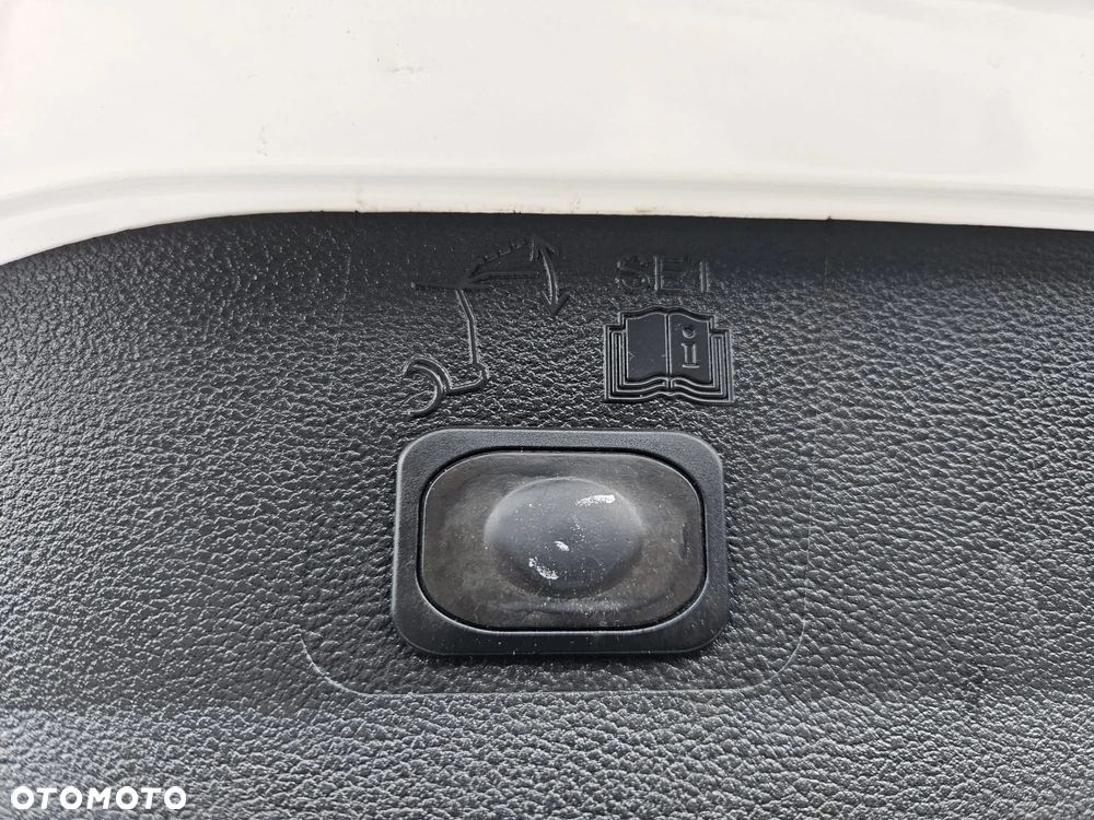 Ford Kuga 2.0 TDCi 4x4 Individual - 35