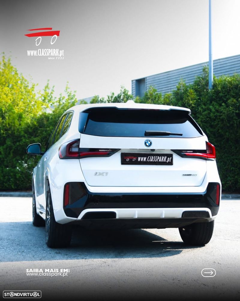 BMW iX1 eDrive20 Pack Desportivo M Pro - 5