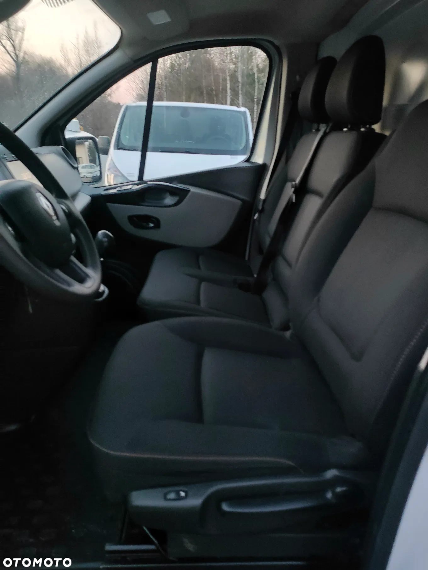 Renault TRAFIC 2017r 1,6 DCI 120 KM L1H1 EURO6 KLIMA - 18