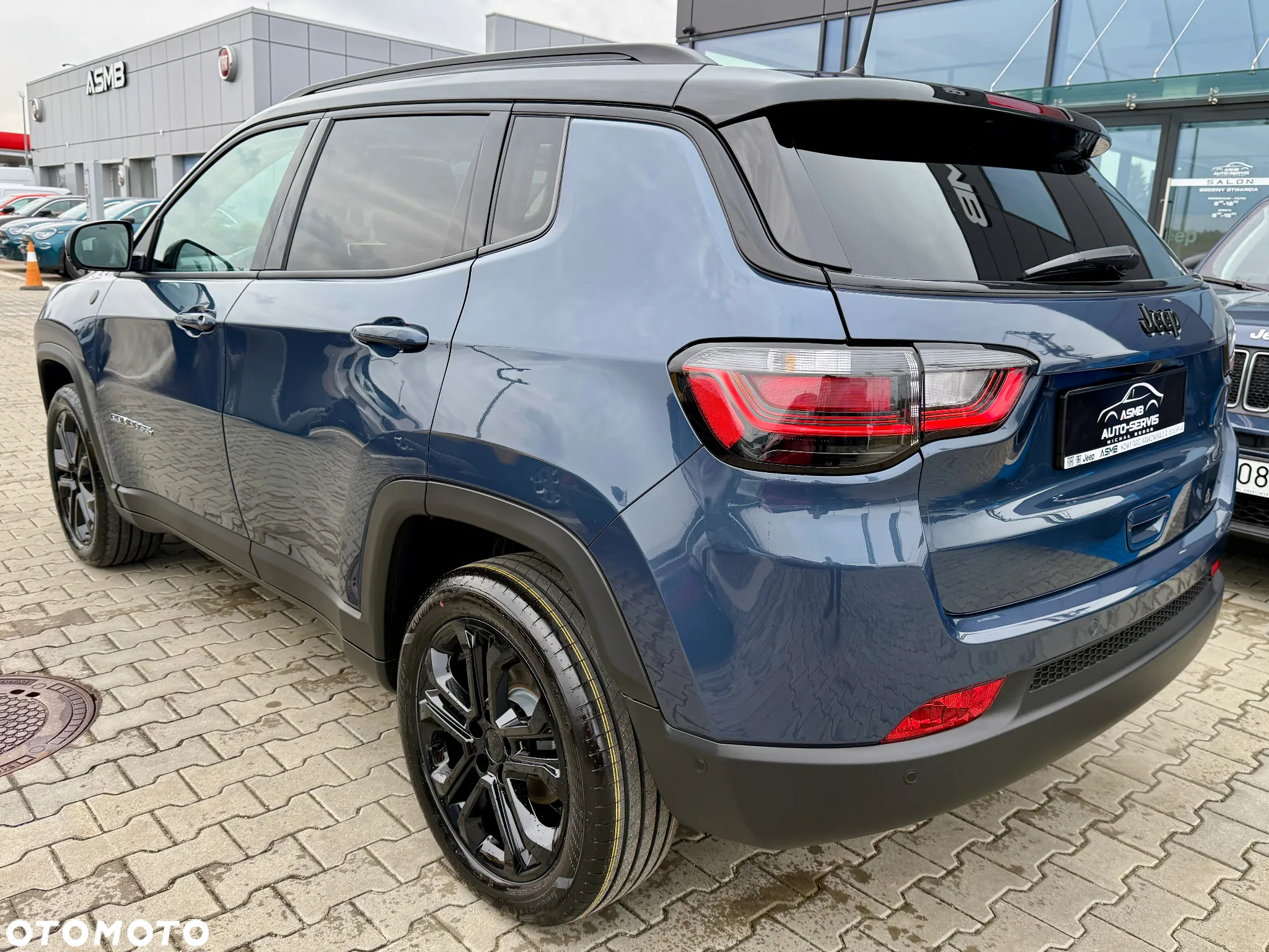 Jeep Compass - 13