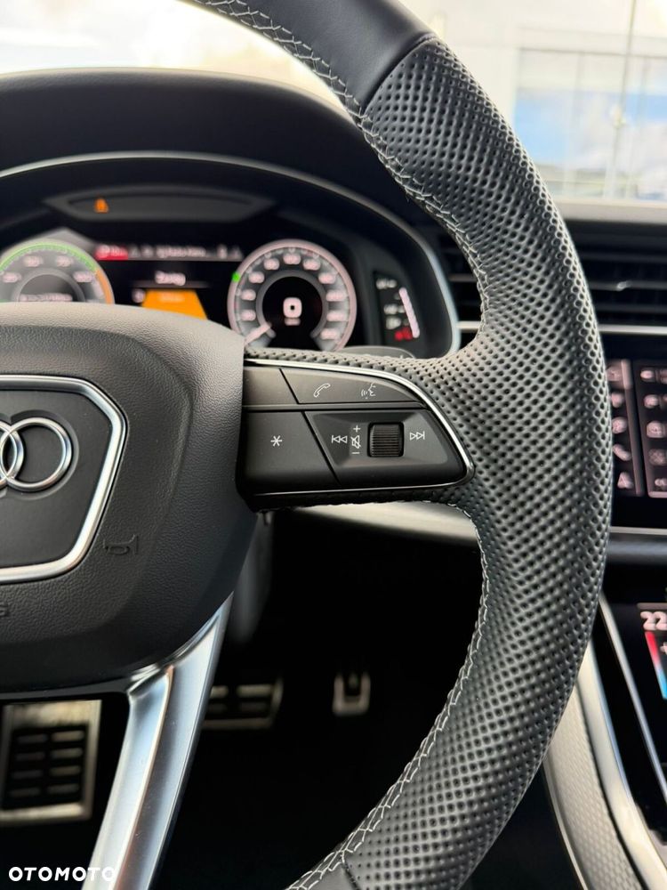 Audi Q8 TFSI e PHEV 360 kW Quattro Tiptronic - 26