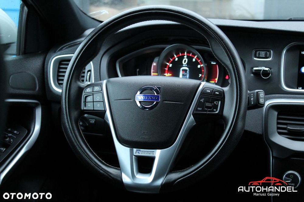 Volvo V40 - 9
