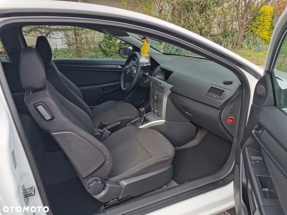 Opel Astra 1.6 Innovation - 15