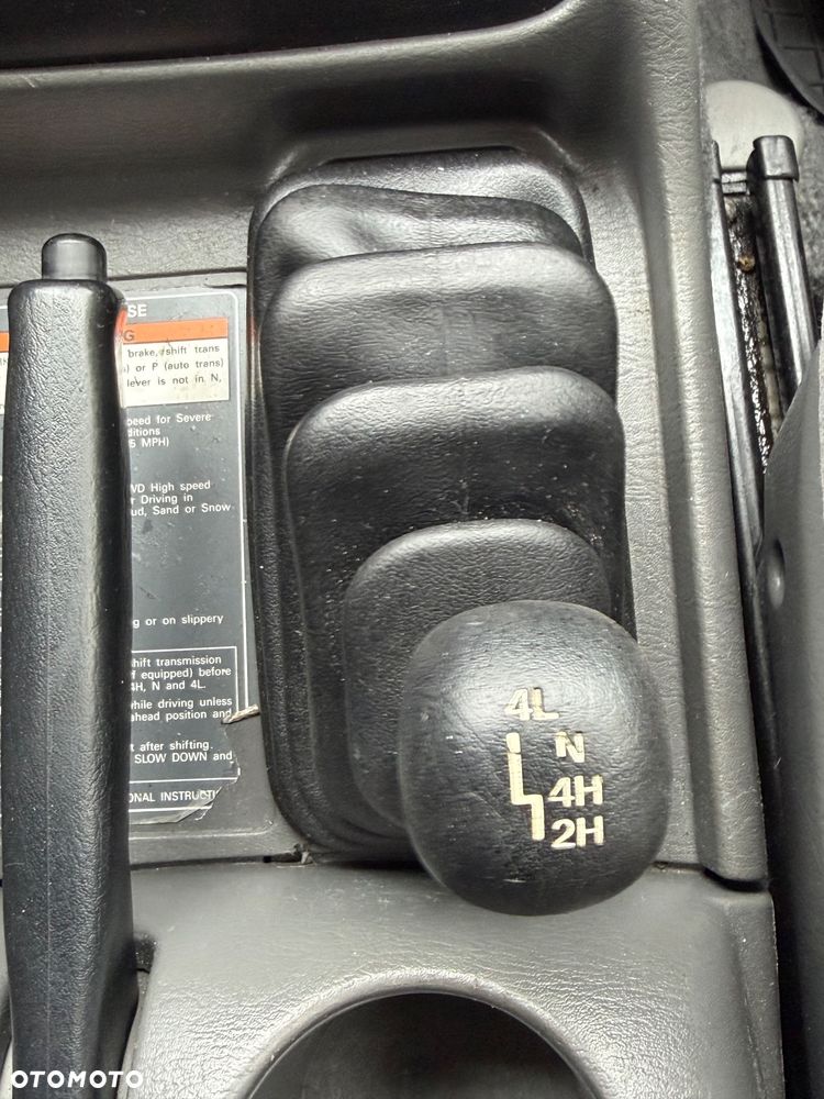 Suzuki Grand Vitara - 21