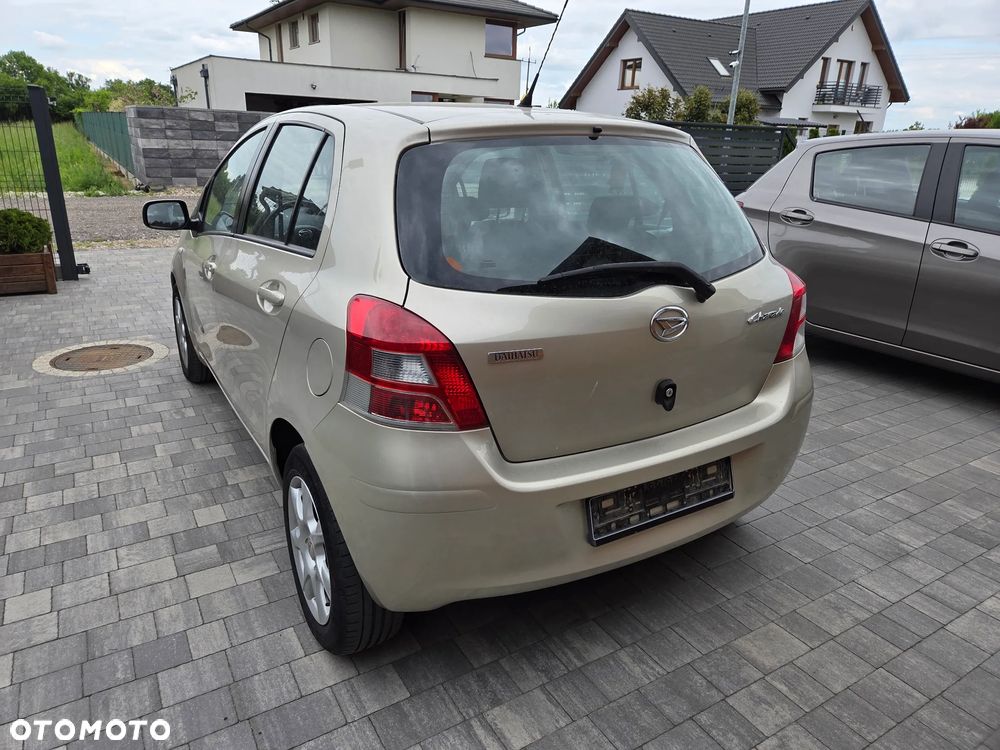Toyota Yaris 1.33 VVT-i Edition - 9