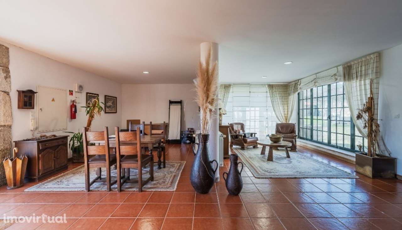 Excelente propriedade para venda em Tarouca na região do Douro - Grande imagem: 3/32