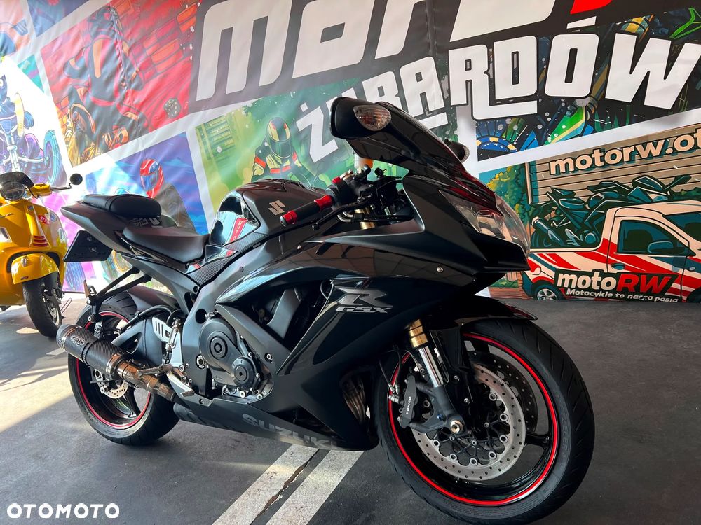 Suzuki GSX-R - 7