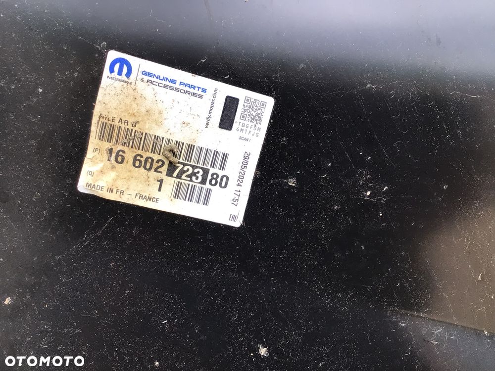 Błotnik tylny prawy Peugeot 208 ll 2 - 3