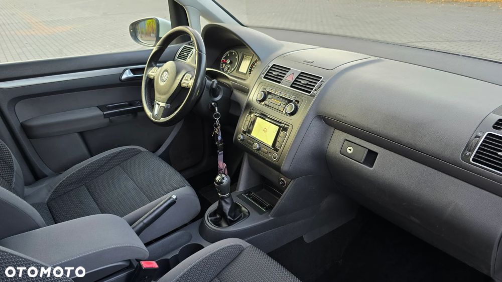 Volkswagen Touran 1.6 TDI DPF Highline - 18