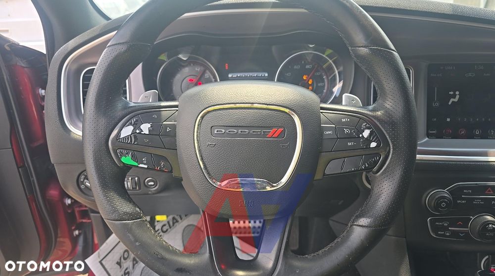 Dodge Charger - 8