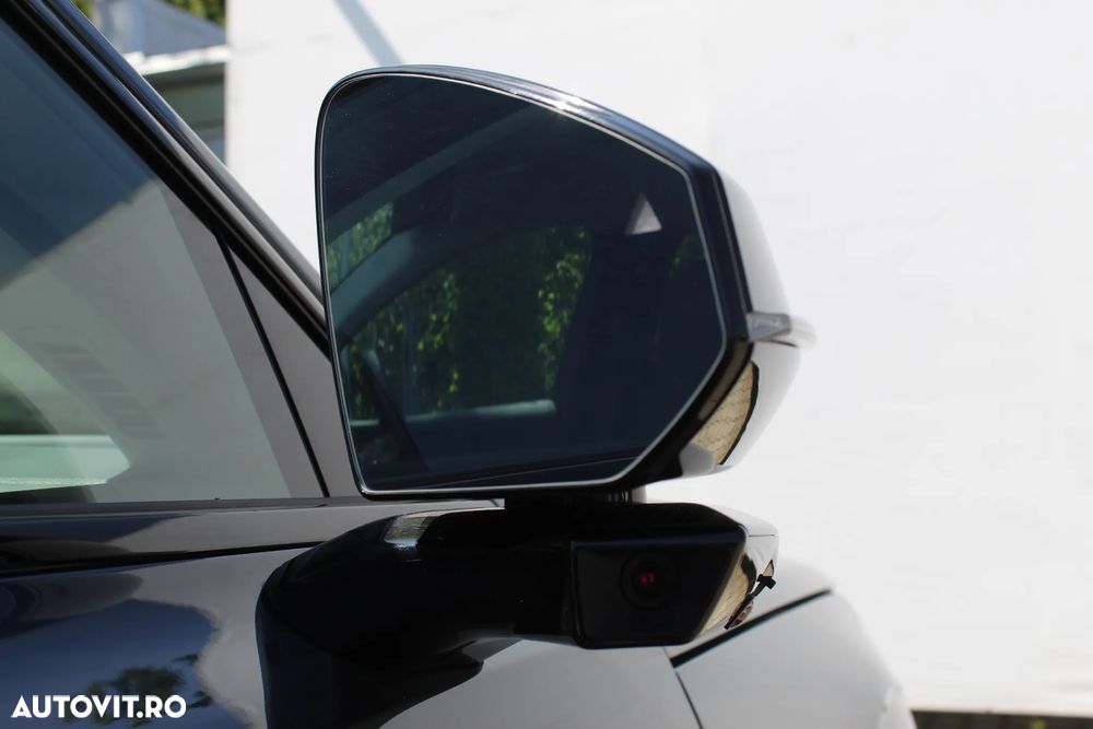 Volvo EX90 - 23