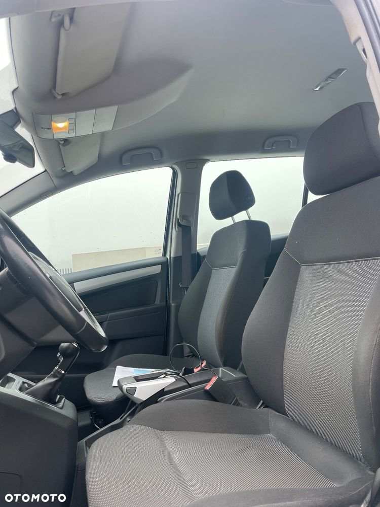 Opel Zafira - 6