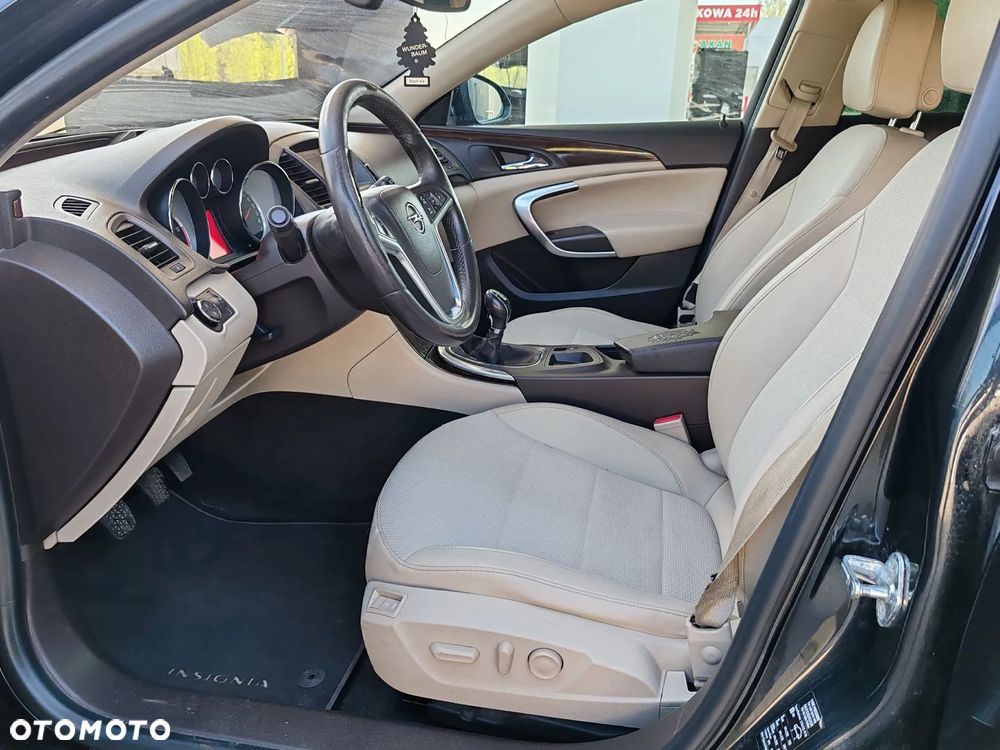 Opel Insignia 2.0 CDTI Cosmo - 12