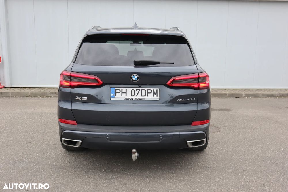 BMW X5 xDrive30d xLine - 6
