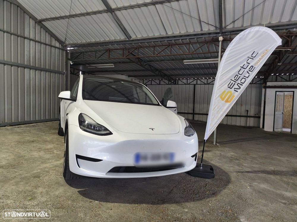 Tesla Model Y RWD - 1