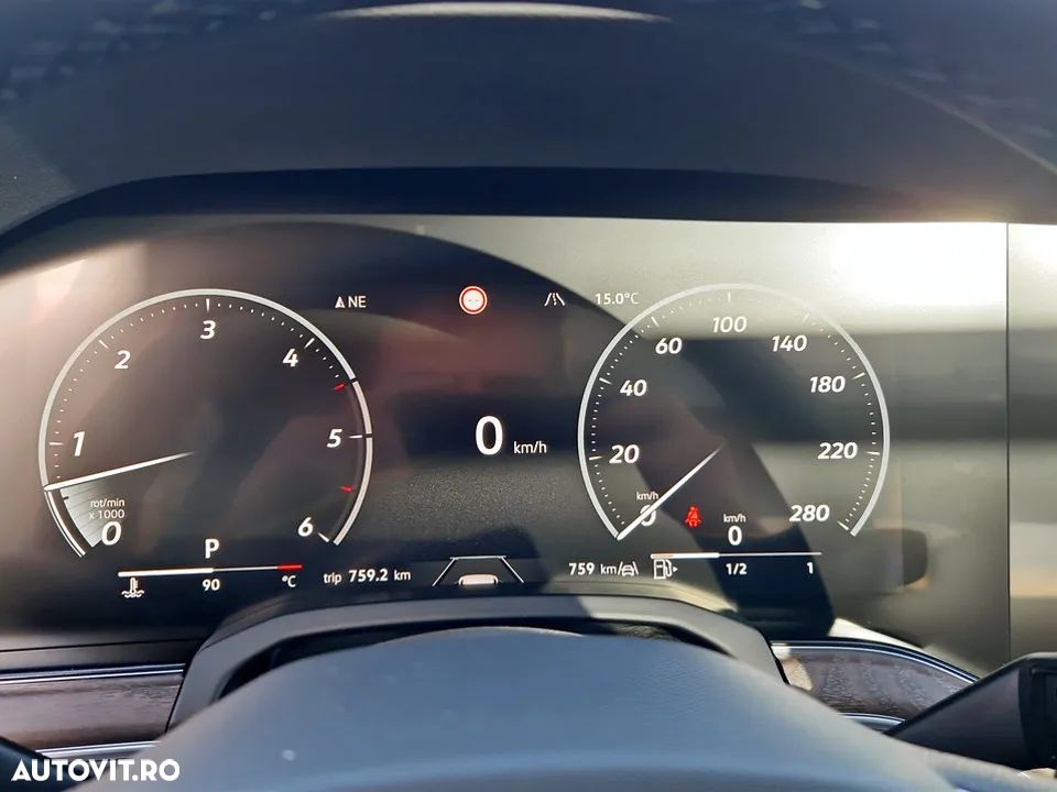 Volkswagen Touareg V6 TDI 4MOTION Elegance - 21