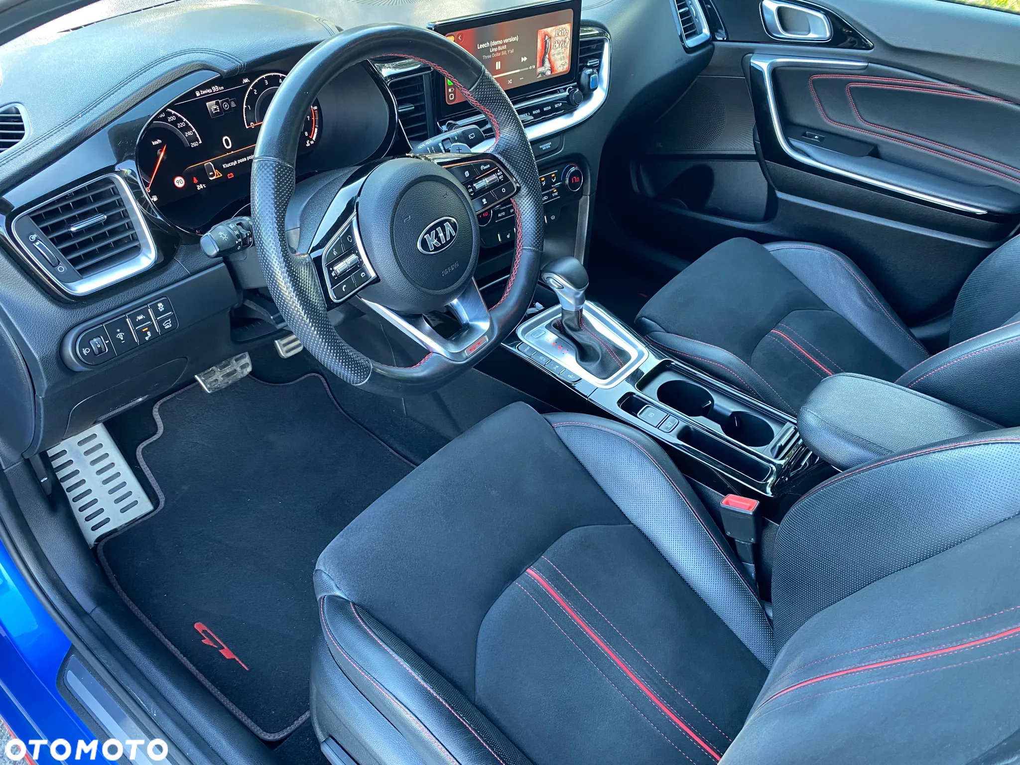 Kia ProCeed 1.6 T-GDI GT DCT - 13