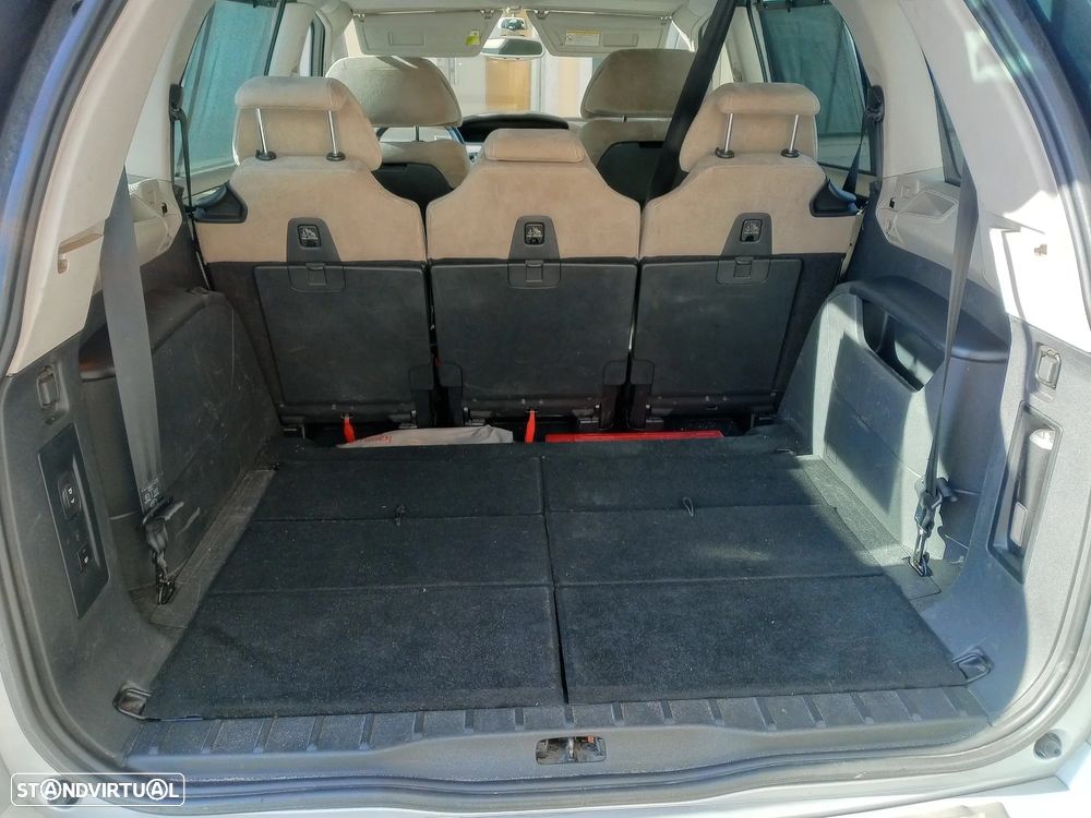 Citroën C4 Picasso 1.6 HDi Exclusive - 17