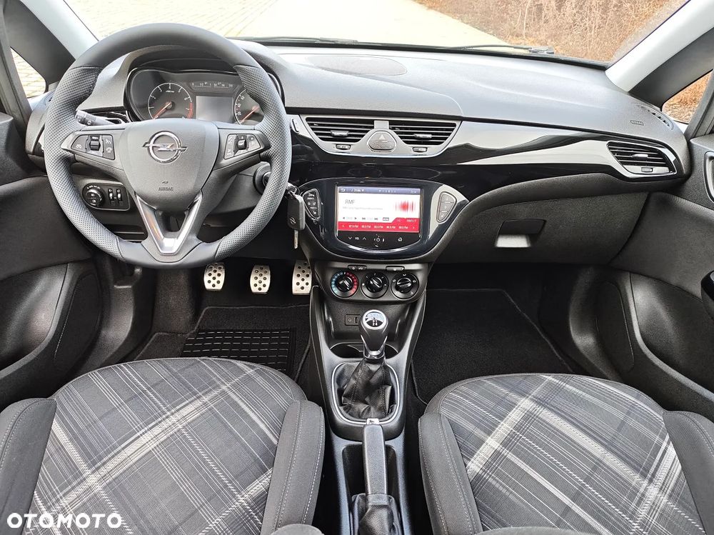 Opel Corsa 1.4 Cosmo - 13