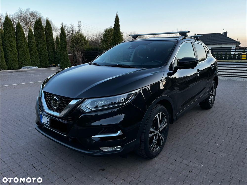 Nissan Qashqai 1.3 DIG-T N-Connecta - 1