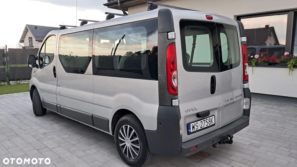 Opel Vivaro L2H1 2.9t - 9