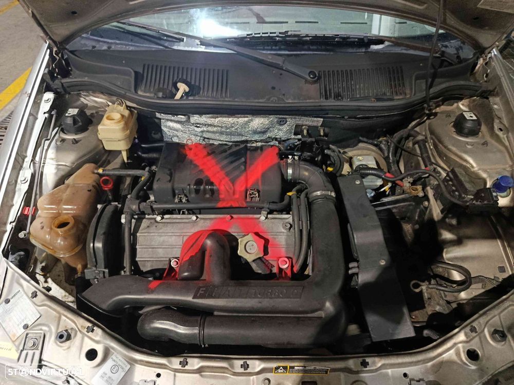 Carro MOT: 176A3000 FIAT PUNTO 1998 1.7TD 69CV 3P CINZA GASOLEO - 2