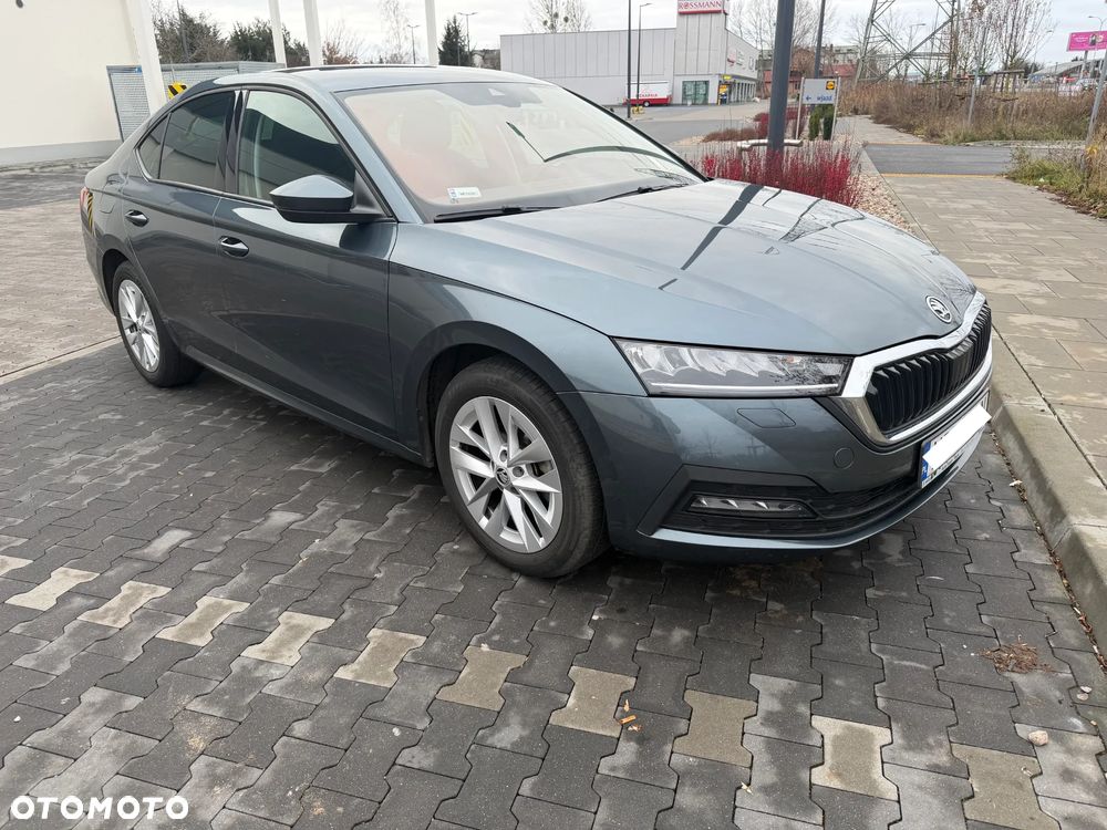 Skoda Octavia 1.5 TSI ACT Ambition - 5