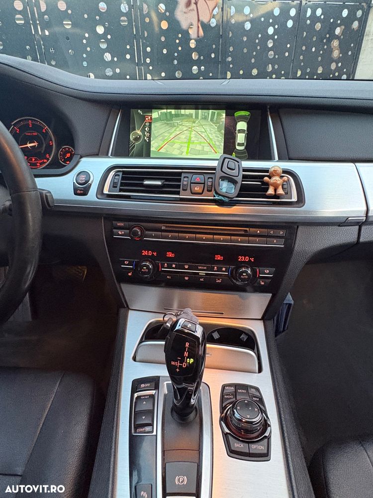 BMW Seria 7 730d BluePerformance Edition Exclusive - 8