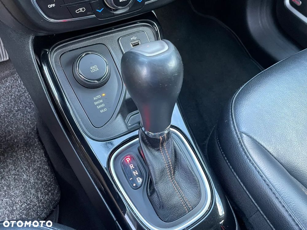 Jeep Compass 2.0 MultiJet Active Drive Automatik Opening Edition - 17